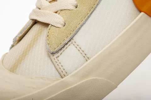 Off-White x Nike Blazer Mid All Hallows Eve – photo 11