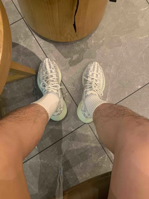 Yeezy Boost 380 Grey/White – photo 6