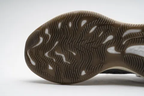 Yeezy Boost 380 Dark Brown – photo 7