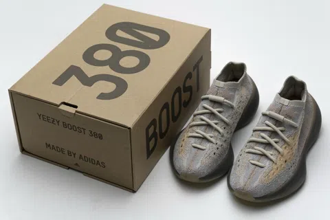 Yeezy Boost 380 Pepper – photo 11