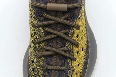 Yeezy Boost 380 Lmnte – photo 6