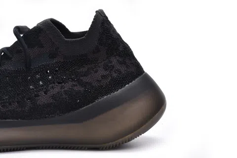 Yeezy Boost 380 Onyx – photo 11