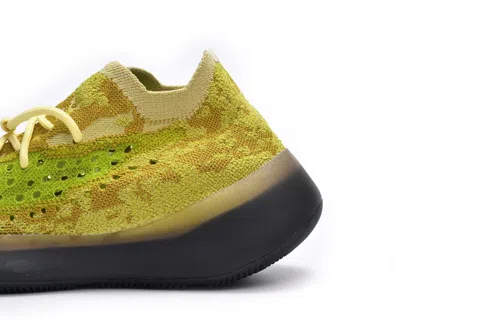 Yeezy Boost 380 Hylte Glow – photo 11