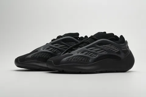 Yeezy 700 V3 Alvah – photo 4