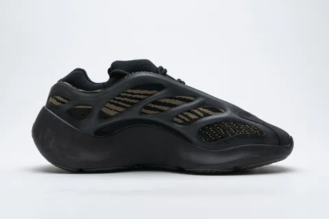 Yeezy 700 V3 Eremiel – photo 3