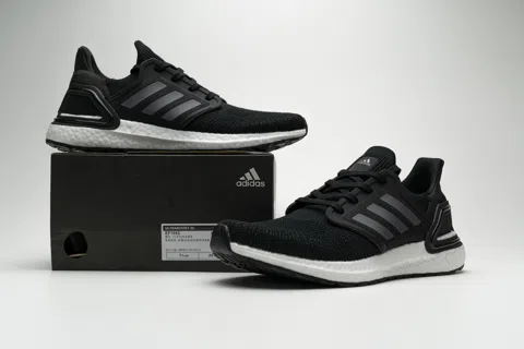 adidas Ultraboost 20 Black/White – photo 12