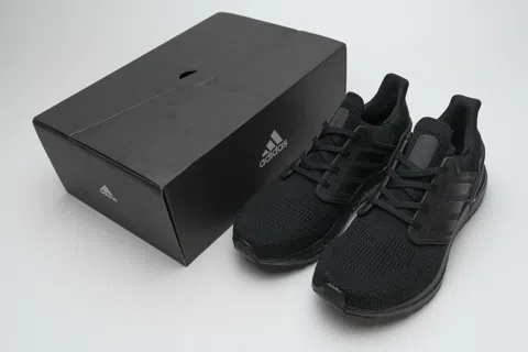 adidas Ultraboost 20 Triple Black – photo 11