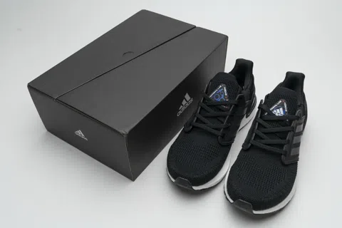 adidas Ultraboost 20 Black/White Chameleon – photo 11