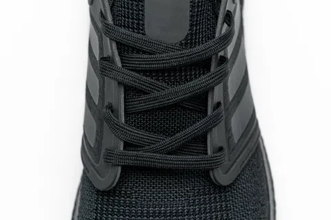 adidas Ultraboost 20 Black/Gold – photo 6