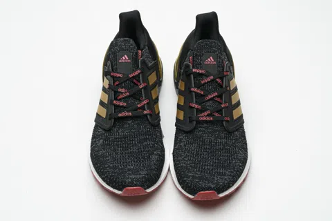adidas Ultraboost 20 Black/Gold – photo 5