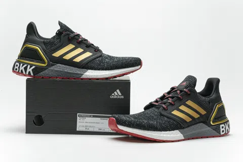 adidas Ultraboost 20 Black/Gold – photo 11