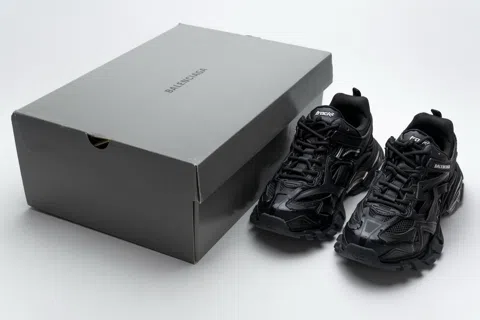 Balenciaga Track 2 Black – photo 11