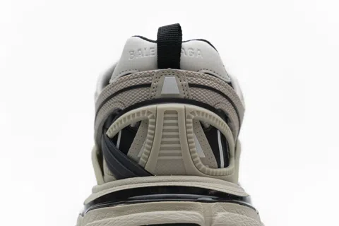 Balenciaga Track 2 Champagne/Black – photo 5