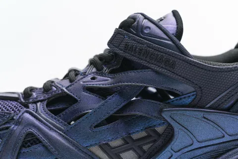 Balenciaga Track 2 Chameleon – photo 10