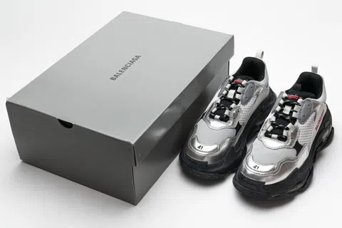 Balenciaga Triple S Clear Sole Grey/Silver/Black – photo 11
