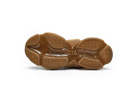 Balenciaga Triple S Clear Sole Brown – photo 7