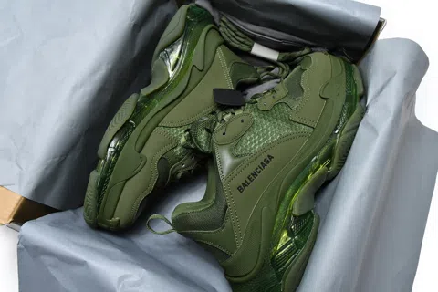 Balenciaga Triple S Clear Sole Olive – photo 12