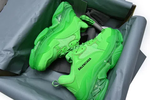 Balenciaga Triple S Clear Sole Neon Green – photo 12
