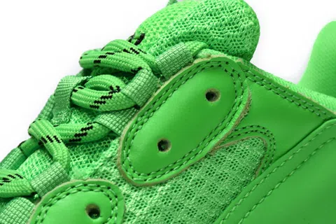 Balenciaga Triple S Clear Sole Neon Green – photo 9