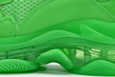 Balenciaga Triple S Clear Sole Neon Green – photo 10