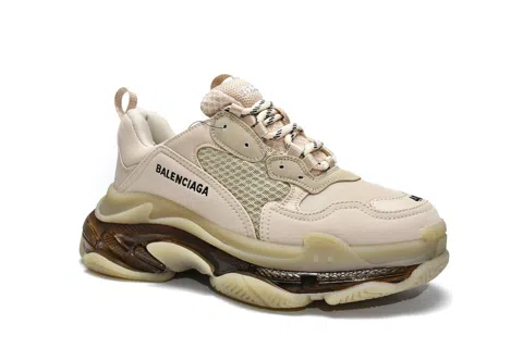 Balenciaga Triple S Clear Sole Milk Tea – photo 3