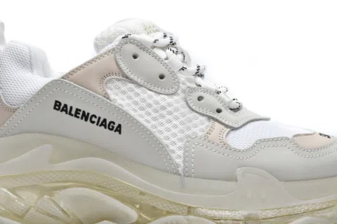 Balenciaga Triple S Clear Sole Triple White – photo 9