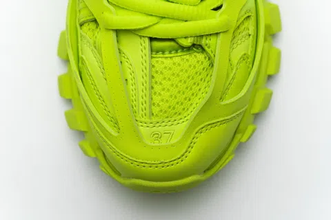 Balenciaga Track Neon Yellow – photo 8