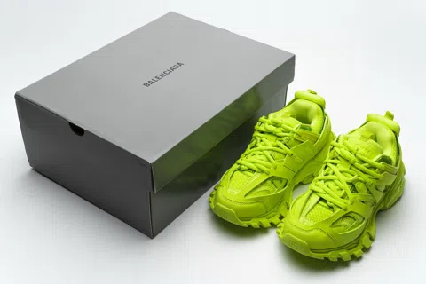 Balenciaga Track Neon Yellow – photo 11