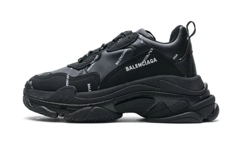 Balenciaga Triple S Black – photo 3