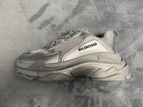 Balenciaga Triple S Silver/Black