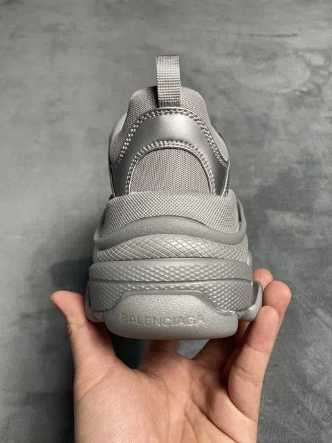 Balenciaga Triple S Silver/Black – photo 7
