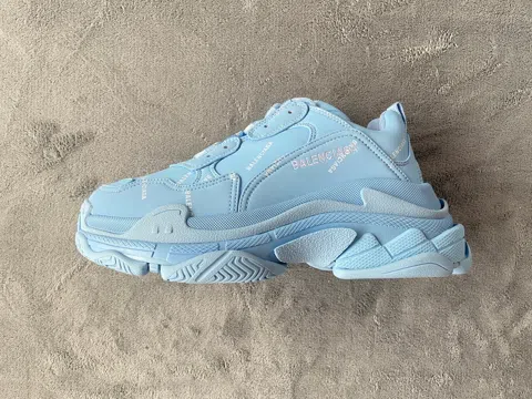Balenciaga Triple S Cream – photo 4