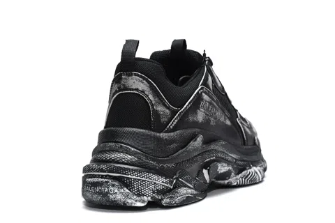 Balenciaga Triple S Black – photo 6