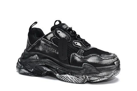 Balenciaga Triple S Black – photo 5