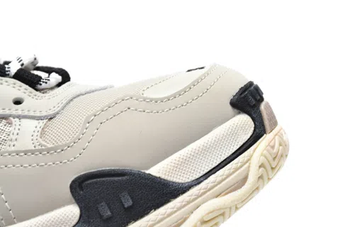 Balenciaga Triple S Vanilla – photo 10