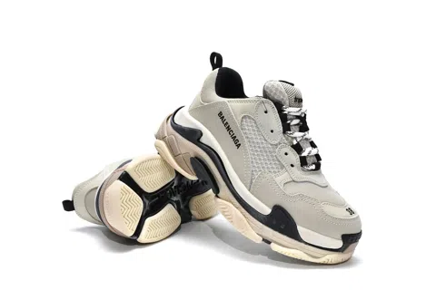 Balenciaga Triple S Vanilla – photo 4