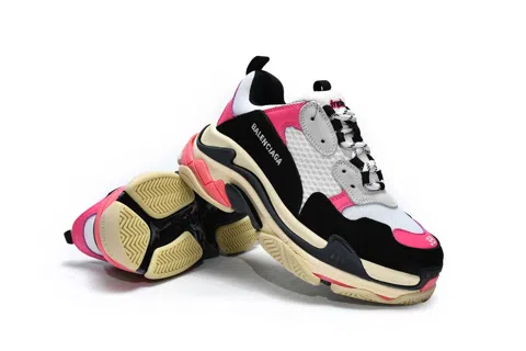Balenciaga Triple S Black/Peach – photo 3
