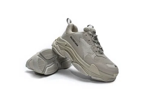 Balenciaga Triple S Khaki – photo 3