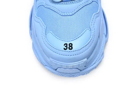 Balenciaga Triple S Cream – photo 8