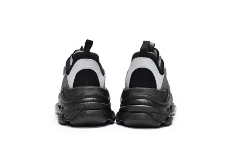 Balenciaga Triple S Grey – photo 5