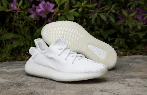 Yeezy Boost 350 V2 Cream White – photo 3