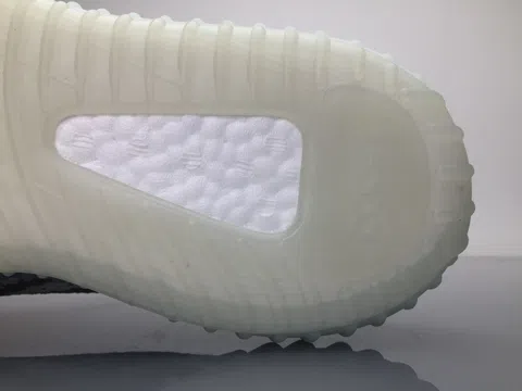Yeezy Boost 350 V2 Blue Tint – photo 10