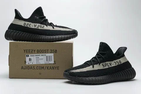 Yeezy Boost 350 V2 Black/White – photo 12