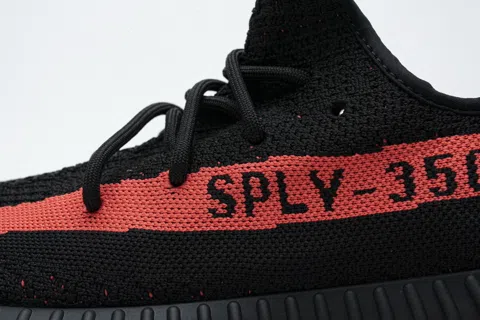 Yeezy Boost 350 V2 Black/Red – photo 10