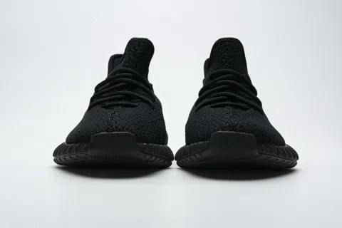 Yeezy Boost 350 V2 Black/Red – photo 4