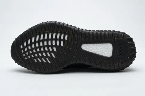 Yeezy Boost 350 V2 Black/Red – photo 7