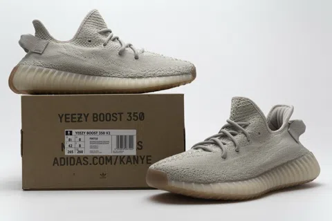 Yeezy Boost 350 V2 Sesame – photo 12