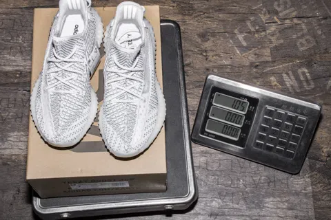 Yeezy Boost 350 Static – photo 11