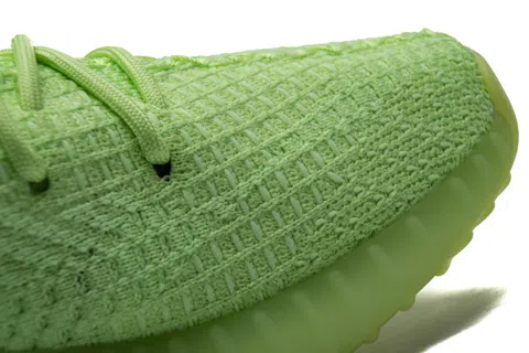 Yeezy Boost 350 V2 Glow In The Dark – photo 10