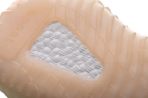 Yeezy Boost 350 Lundmark Reflective – photo 8